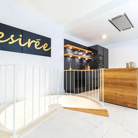 Villa Desire - Three Bedroom With Pool And Sea View Prizba