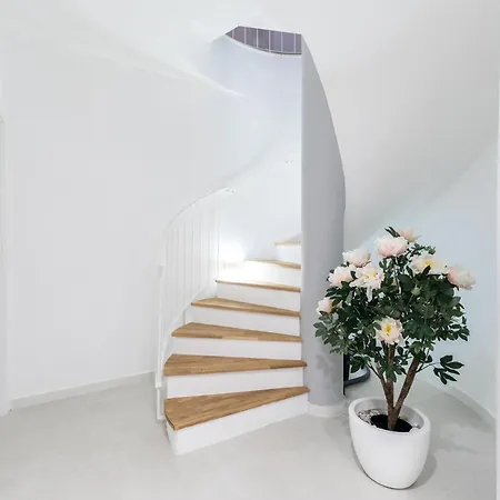 Desire - Three Bedroom With Pool And Sea View Villa